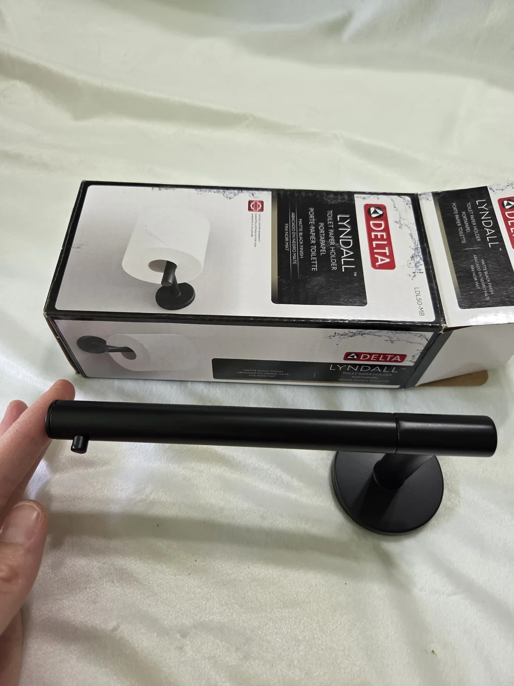 Delta Lyndall Matte Black Toilet Paper Holder LDL50-MB